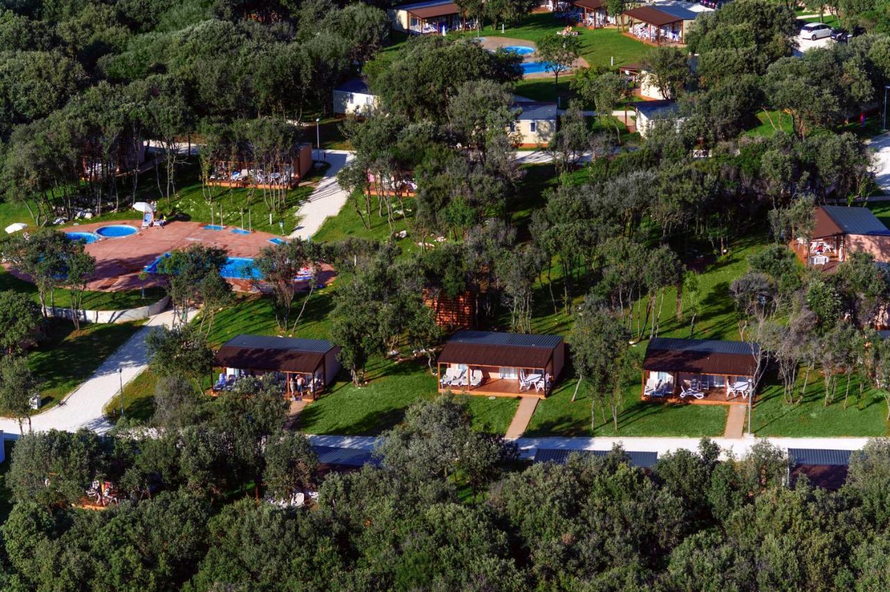 Maistra Camping Polari Mobile homes Rovigno Esterno foto