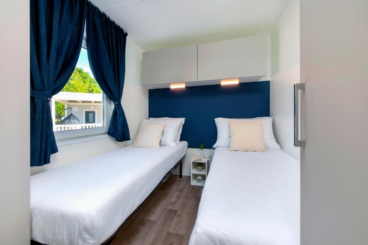 Maistra Camping Polari Mobile homes Rovigno Esterno foto
