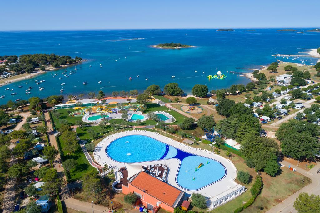 Maistra Camping Polari Mobile homes Rovigno Esterno foto