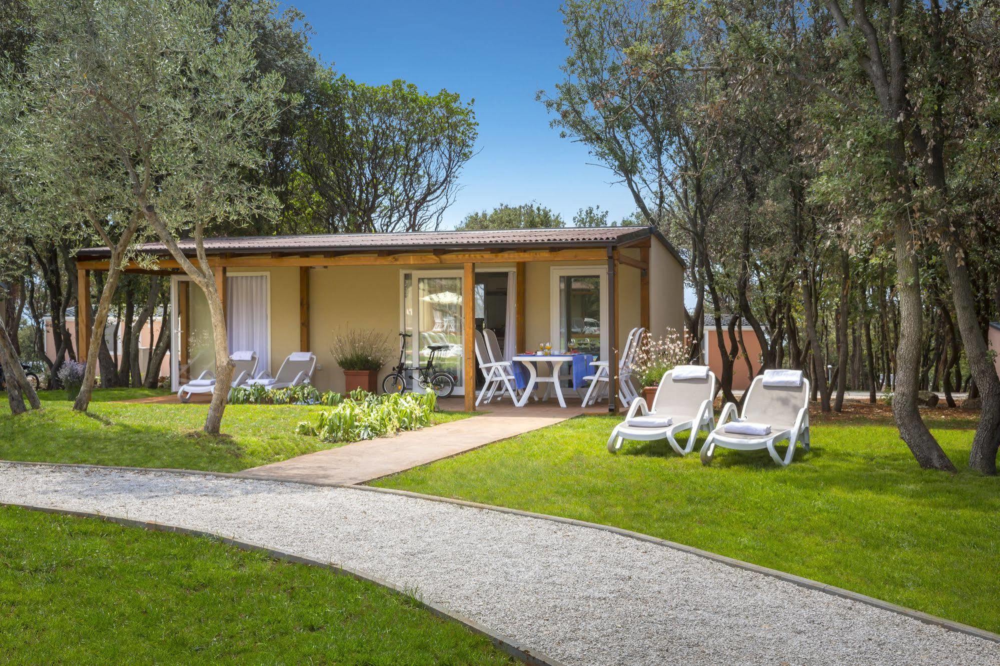 Maistra Camping Polari Mobile homes Rovigno Esterno foto