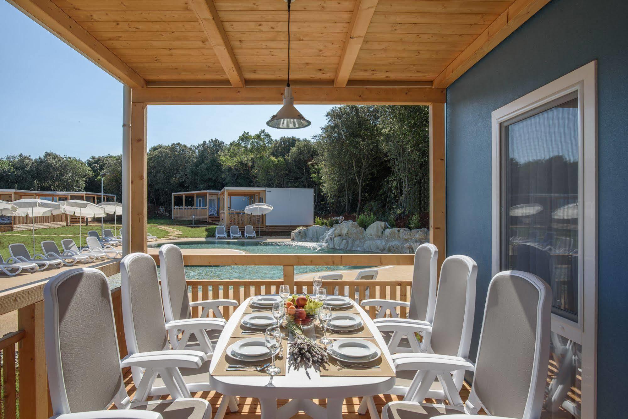 Maistra Camping Polari Mobile homes Rovigno Esterno foto