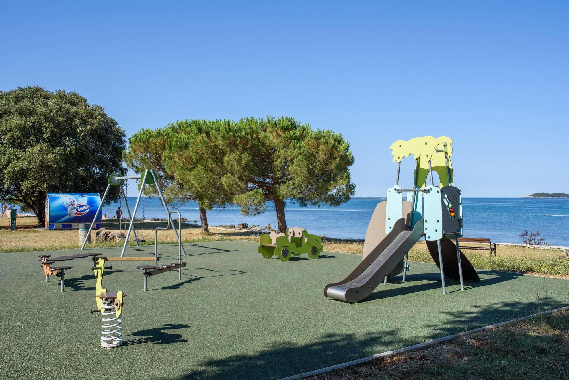 Maistra Camping Polari Mobile homes Rovigno Esterno foto